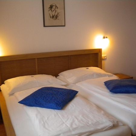 Haus Helene Apartment เราริส ภายนอก รูปภาพ